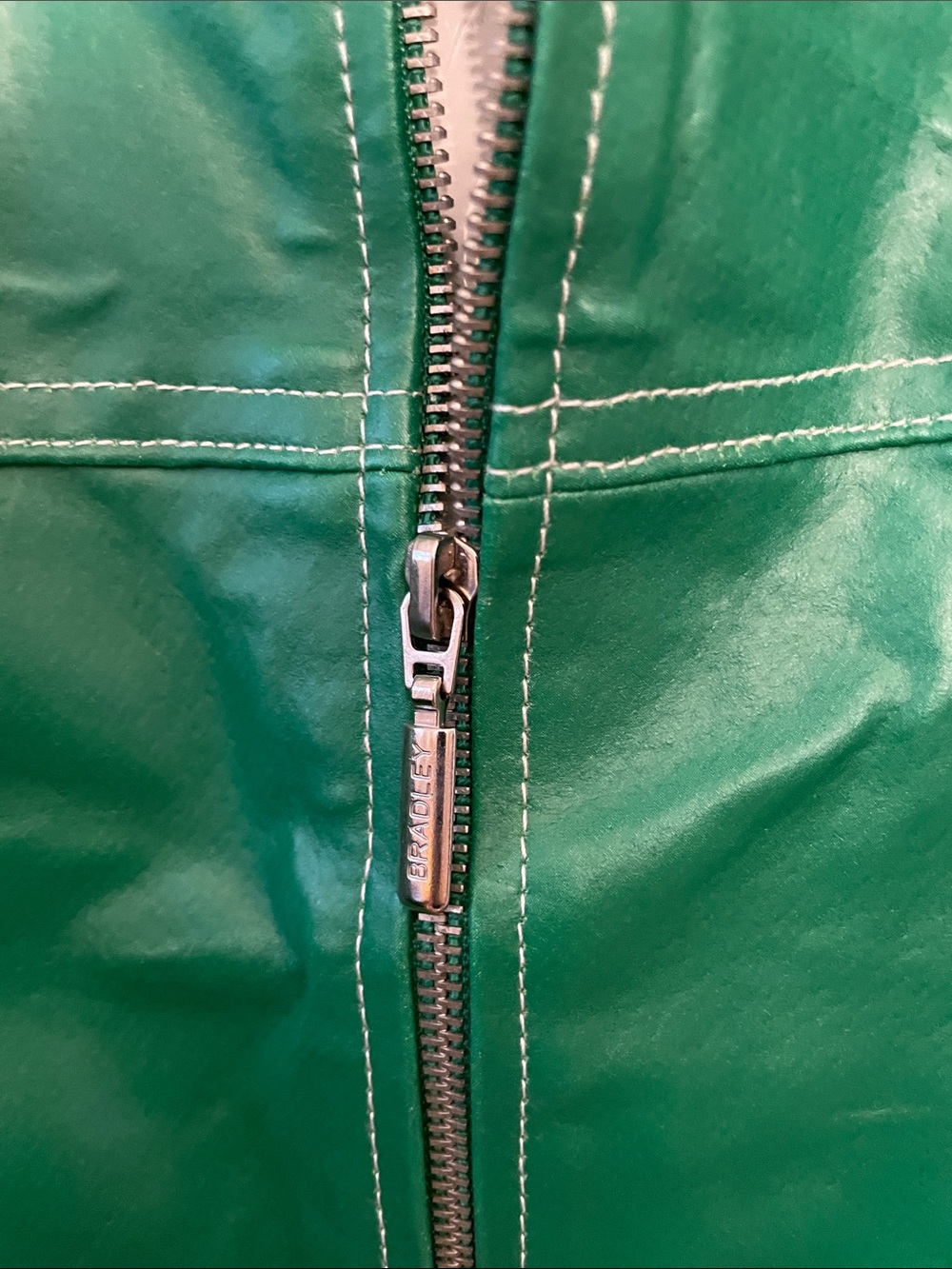 Green Women’s Leather Jacket - Classic Zip Front - Picture 3 of 7